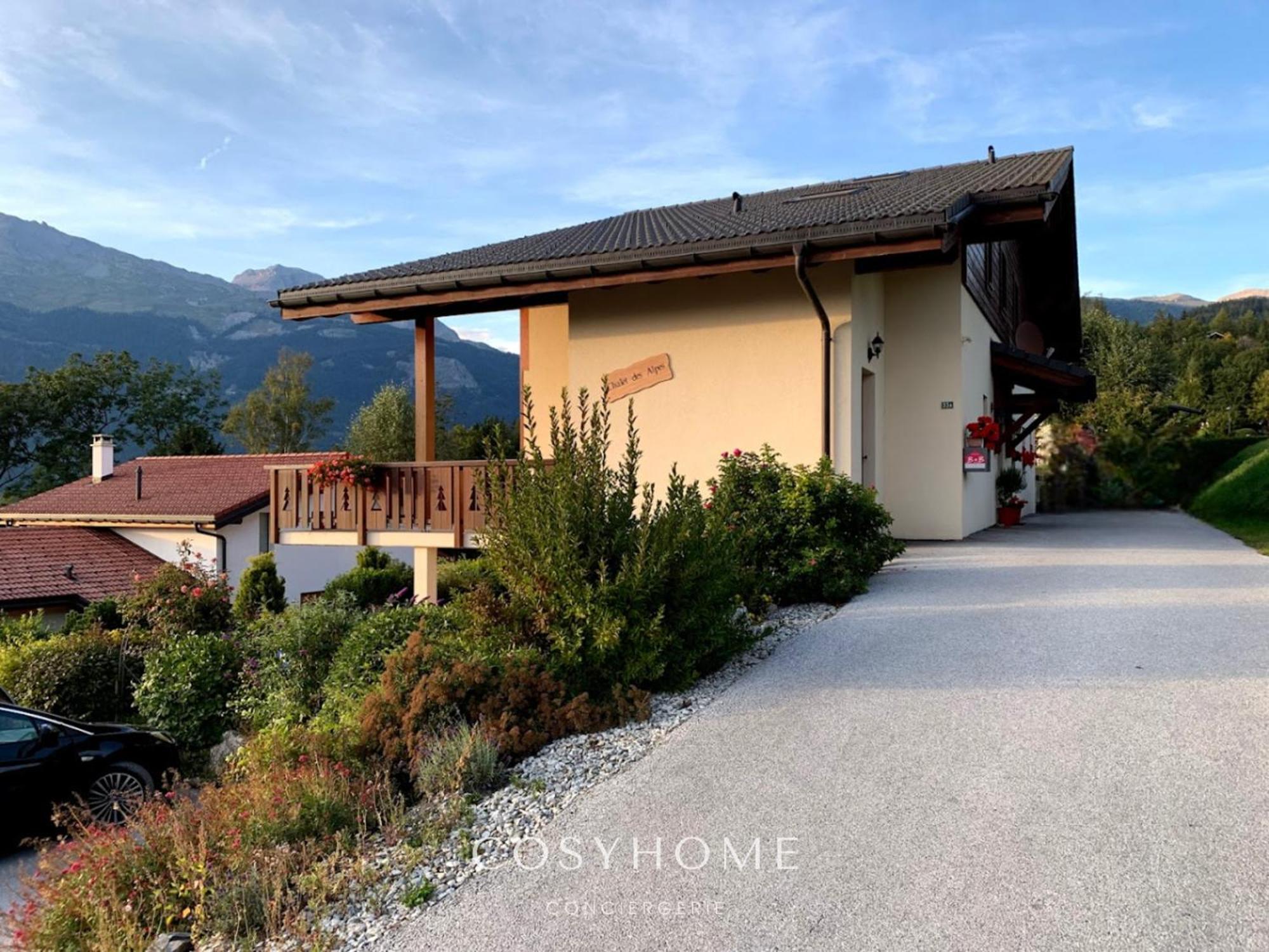 Chalet Des Alpes - Sunset View - クラン エクステリア 写真